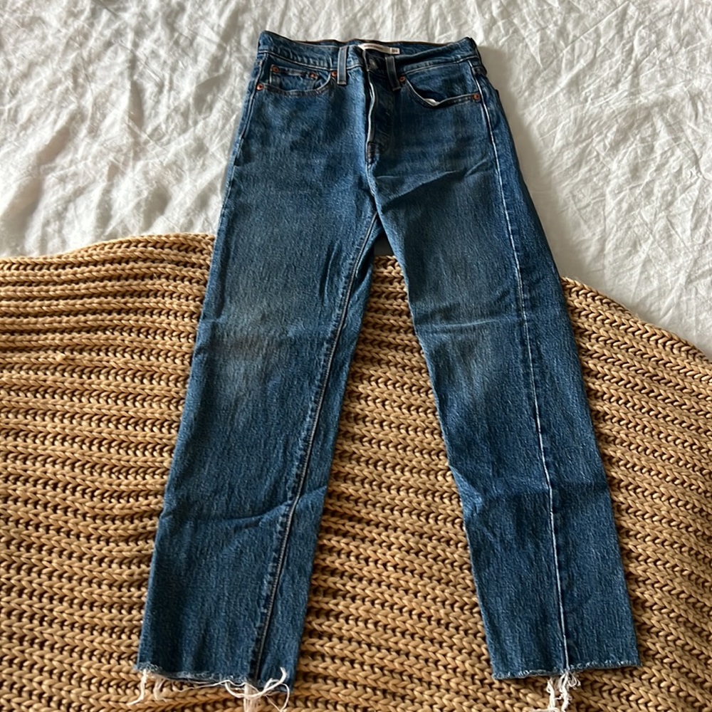 Levi Wedgie Straight Jeans (24)